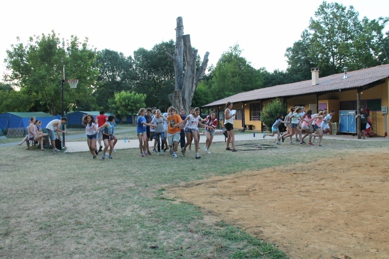 Village Camps International Summer Camp Ard&egrave;che, France 2019-07-26 https://www.villagecamps.com/journals_admin/images/910-34-07-02-2013 (800x533) (26).jpg